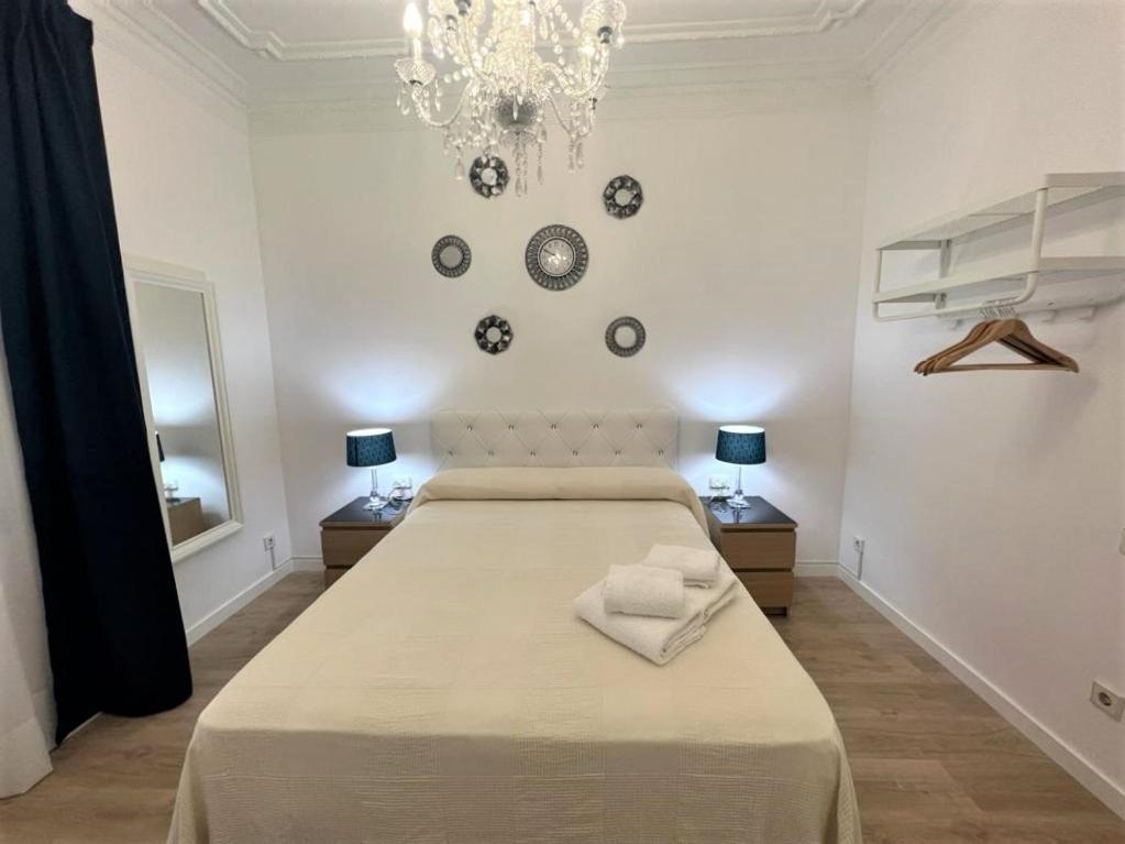 Flor Habitaciones Barcelona Eksteriør billede