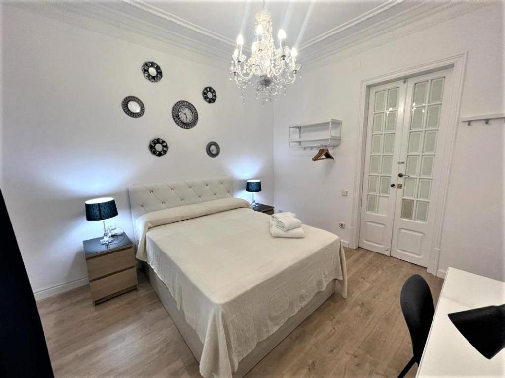 Flor Habitaciones Barcelona Eksteriør billede
