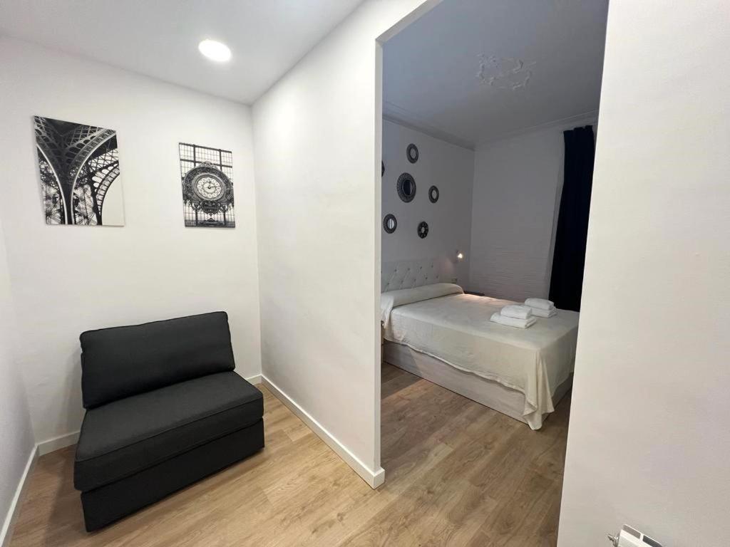Flor Habitaciones Barcelona Eksteriør billede